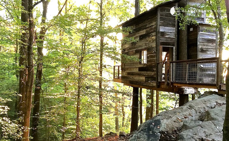 the Treetop Hideaway treehouse in Georgia